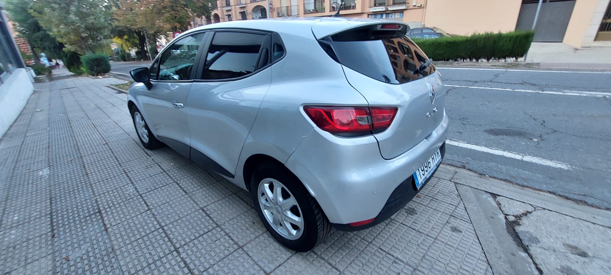 Renault Clio 0.9 TCE 90CV foto 3